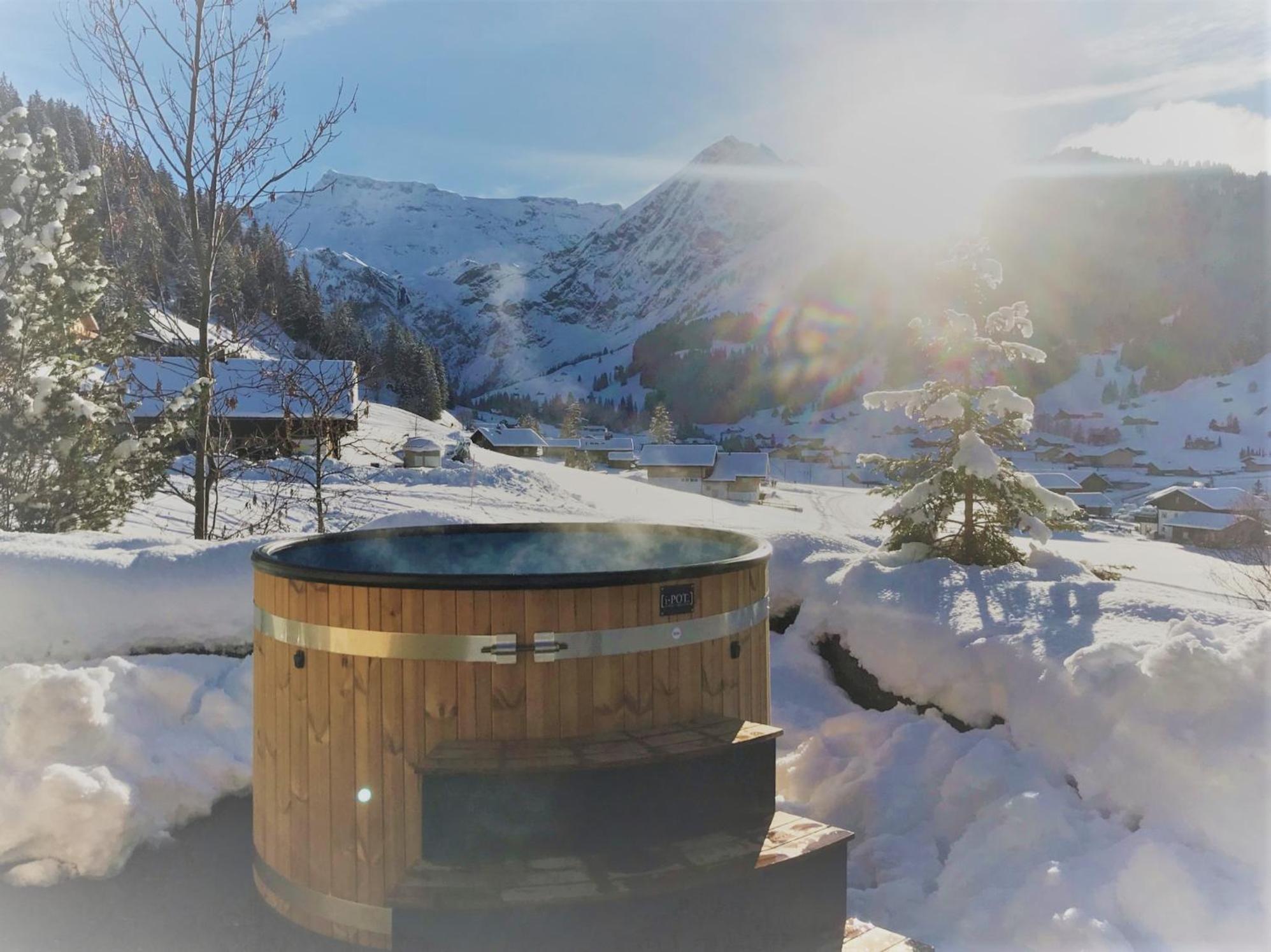 Ferien- und Familienhotel Alpina Adelboden Exterior foto